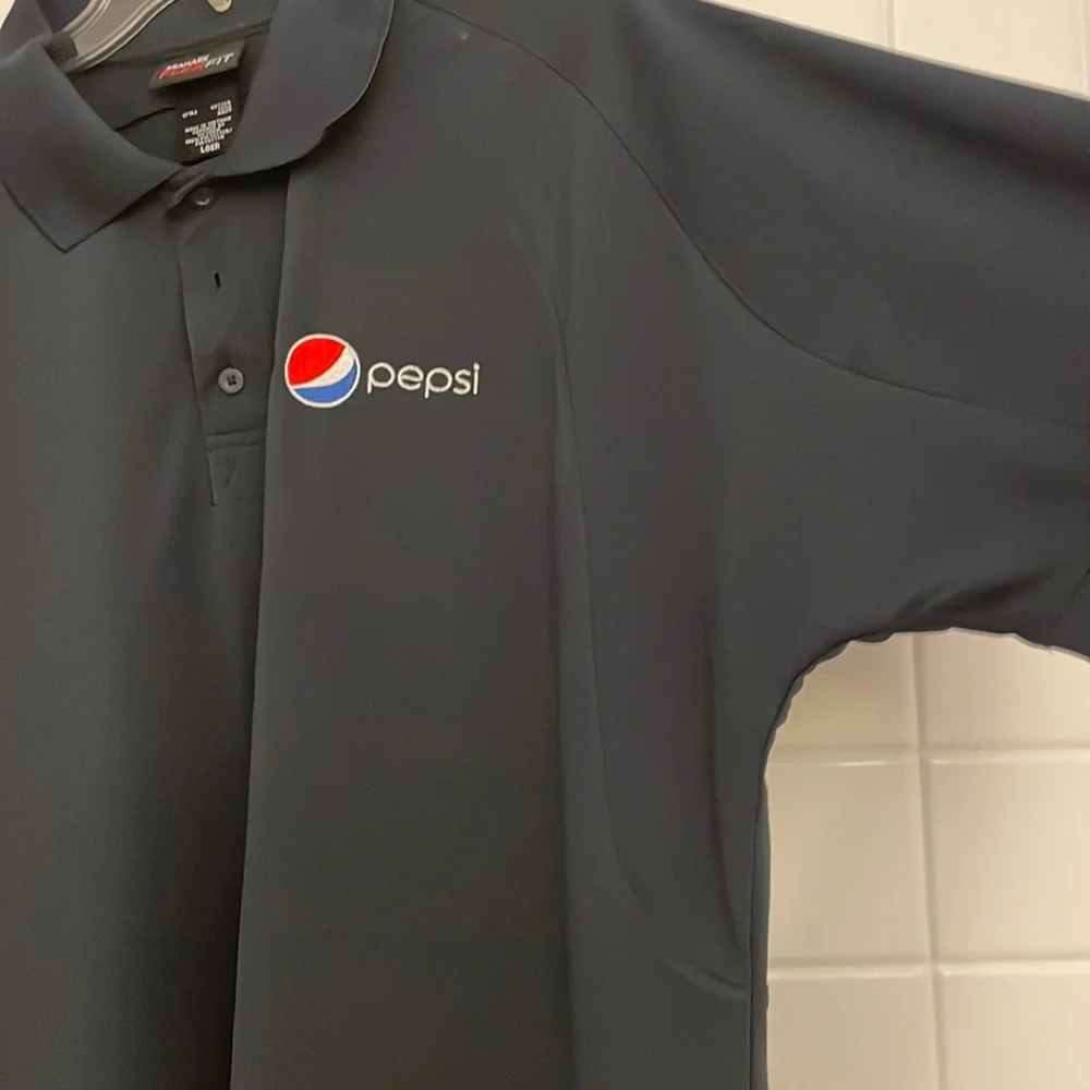 NWOT Aramark (Flex Fit) short sleeves navy blue polo shirt. Size L - Picture 7 of 15